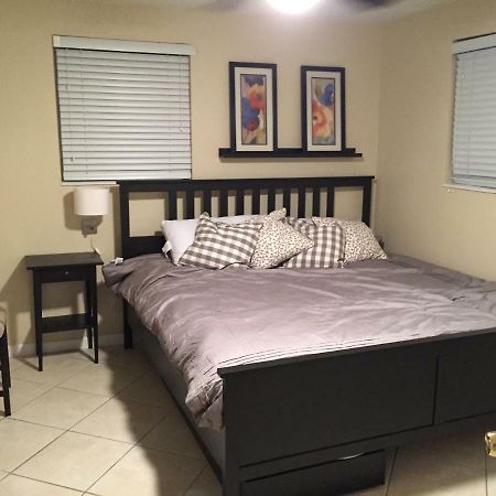 Modern 2/1 Apt Near Midtown And Beaches 迈阿密 外观 照片