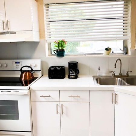 Modern 2/1 Apt Near Midtown And Beaches 迈阿密 外观 照片