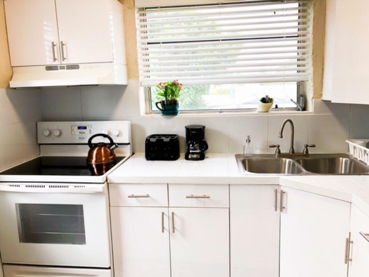 Modern 2/1 Apt Near Midtown And Beaches 迈阿密 外观 照片