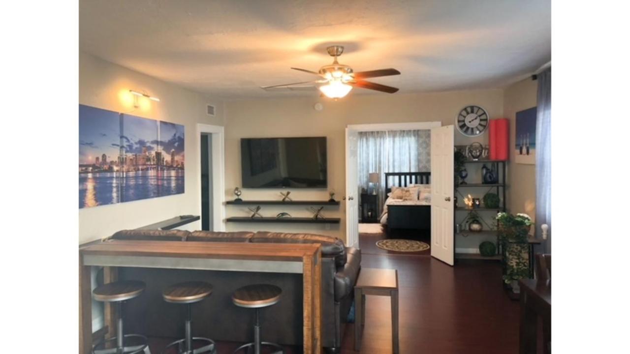 Modern 2/1 Apt Near Midtown And Beaches 迈阿密 外观 照片